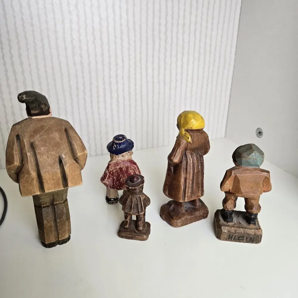 Vintage‎ European Folk Art Wood Carved Figures People Lot Of 5